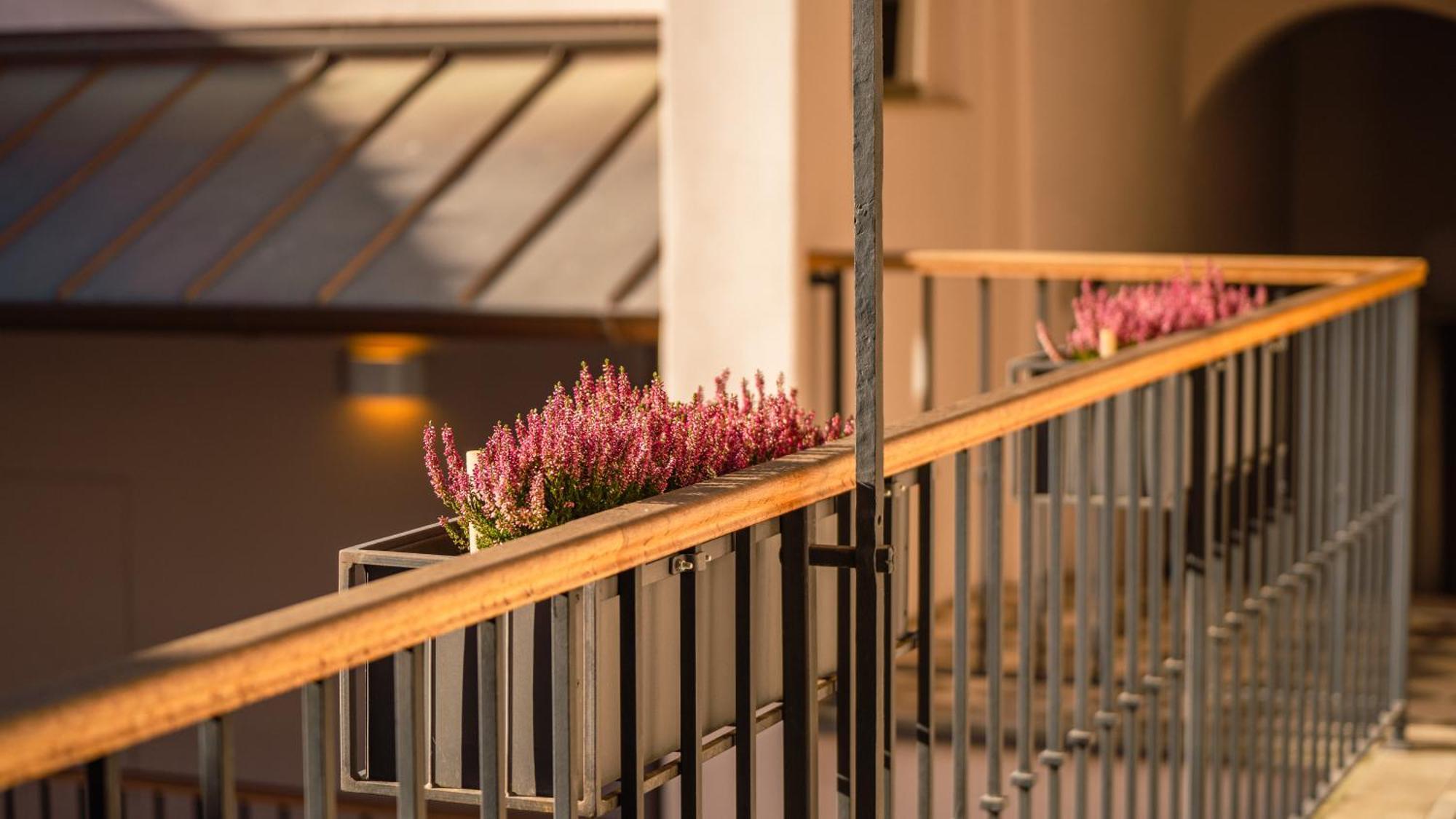 Hotel Golden Key Castle 4*